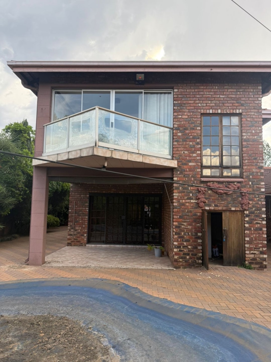  Bedroom Property for Sale in Miederpark North West